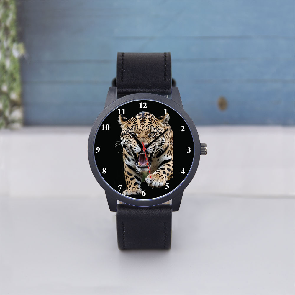 Universal Rose Gold Dial Quart - Fashion Women Watches 评论和价格